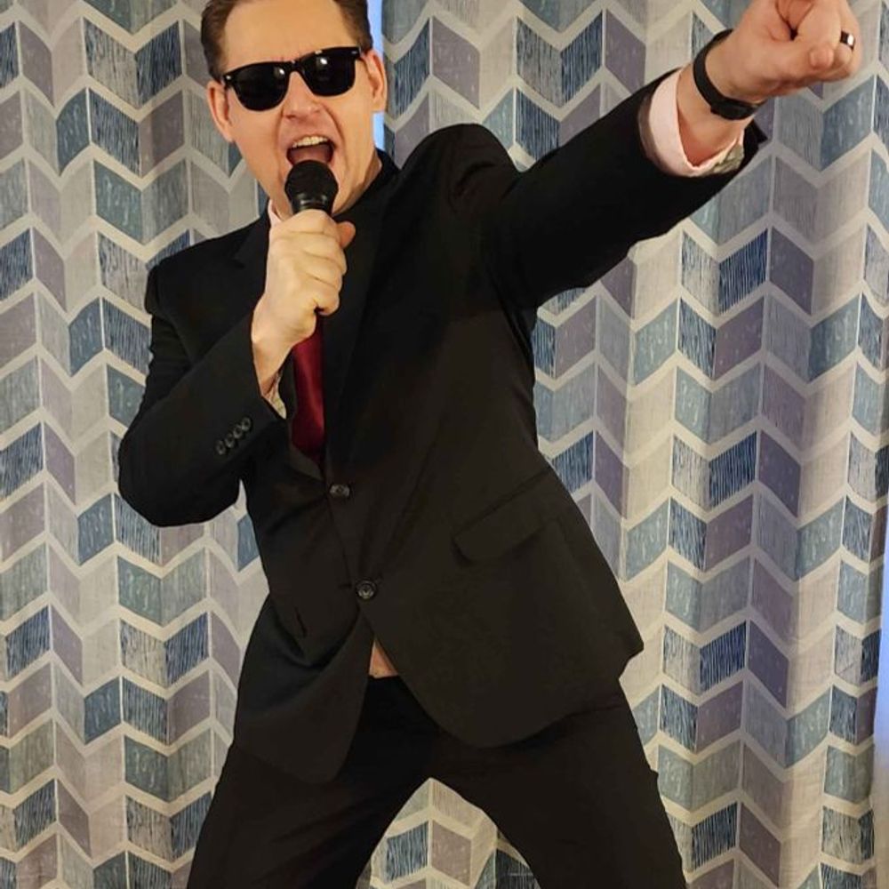  TheRomShow