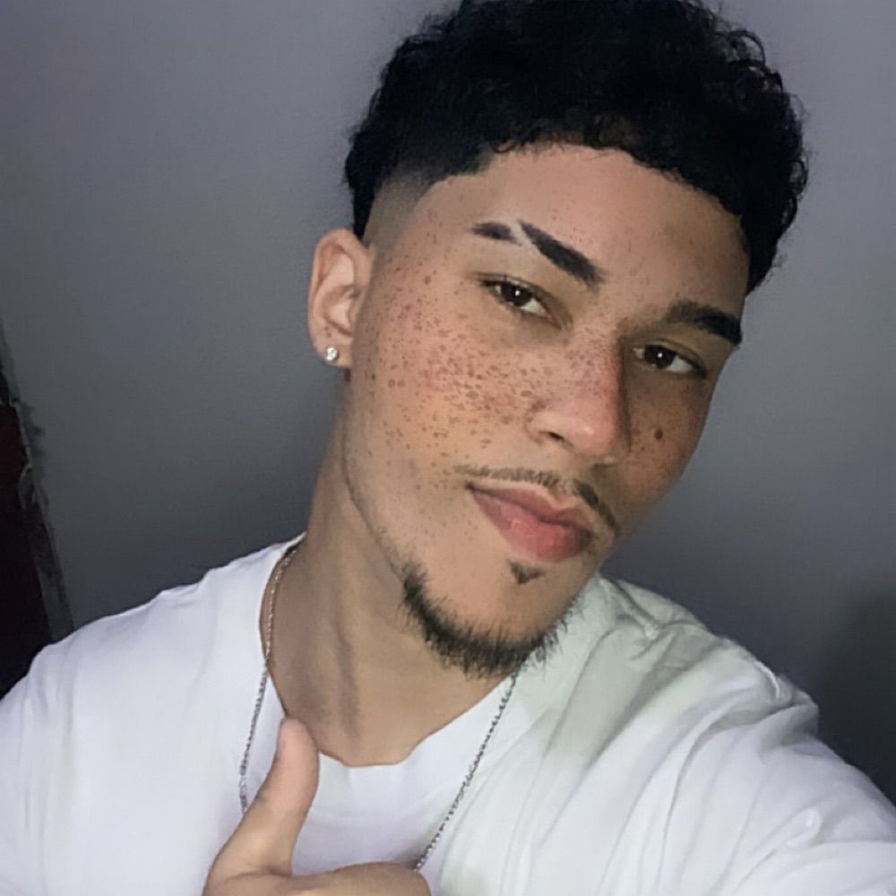 ライアン ᶜʳᶠ 🇦🇴
