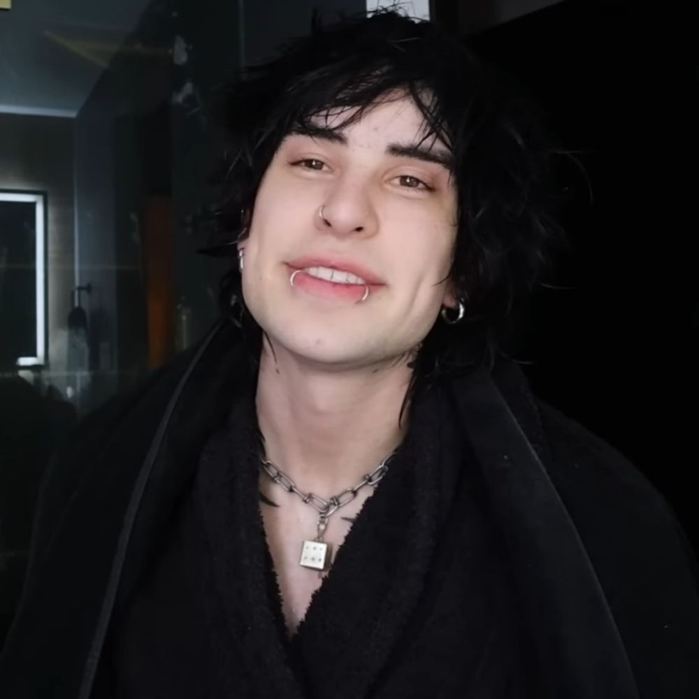 kazanova 🦇