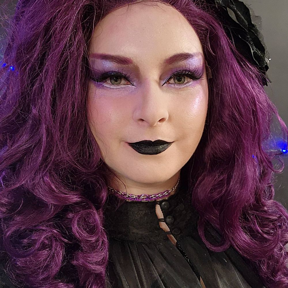 Violet Freique