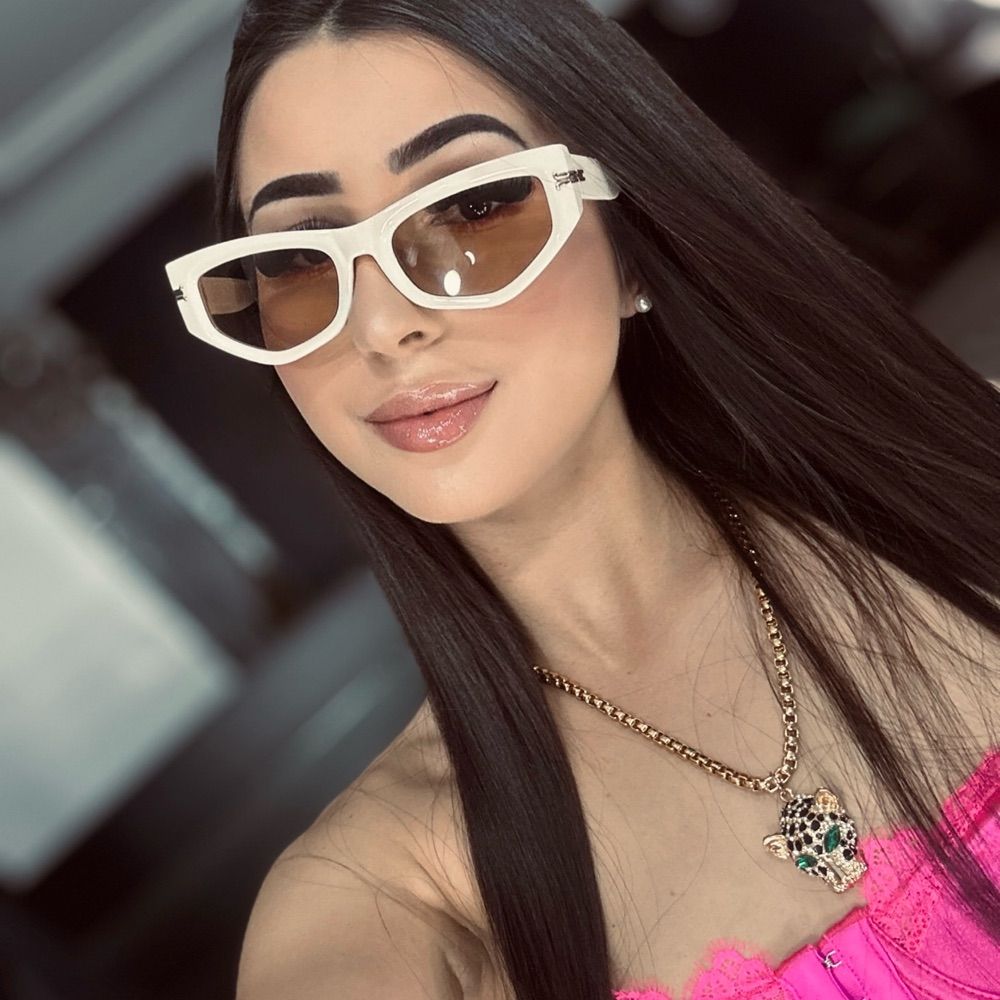 𝐍𝐀𝐓𝐇𝐀𝐋𝐈𝐄.