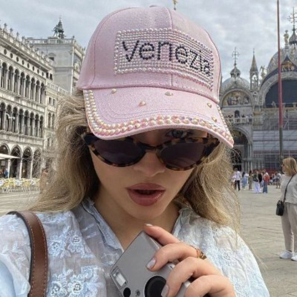 vivi ✿