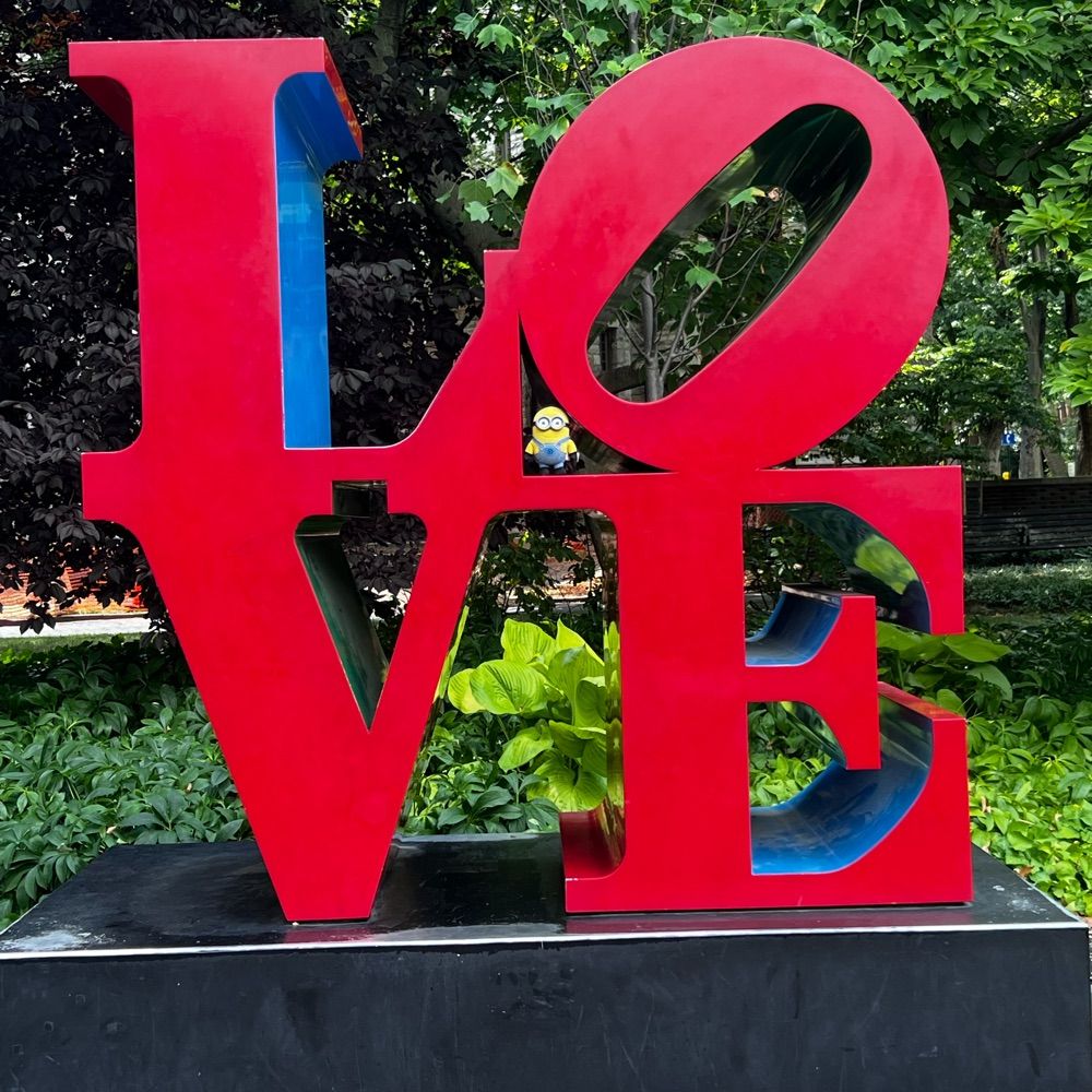 lizhackney.bsky.social