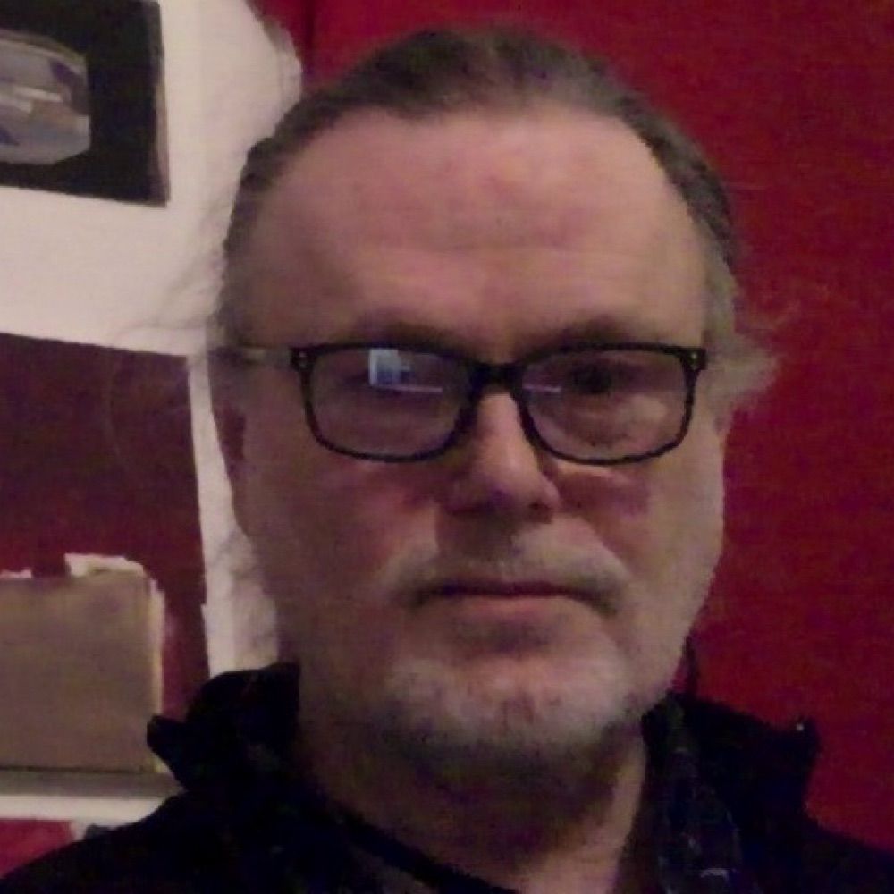 Simon Francis North