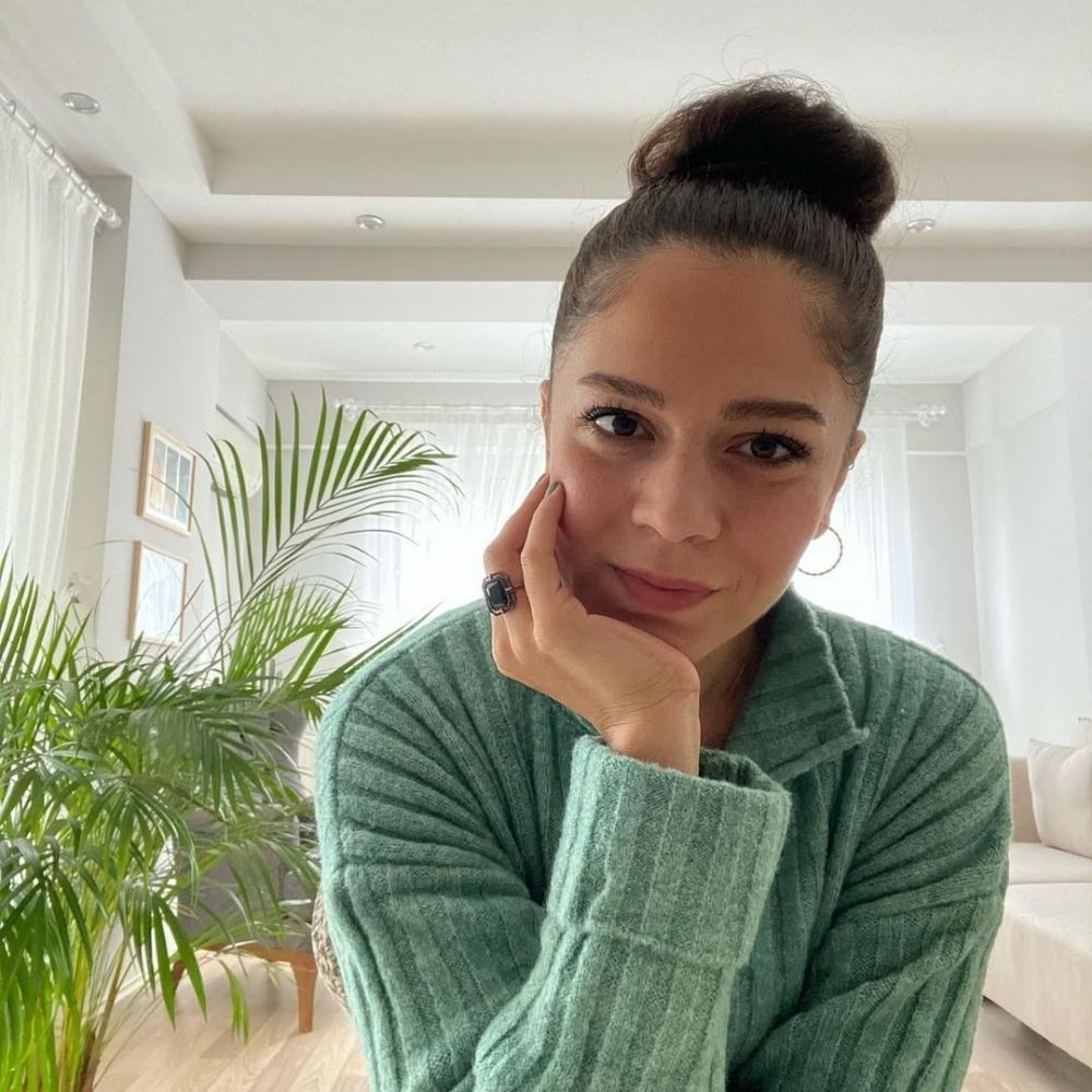 Psikolog Emine Afyonluoğlu