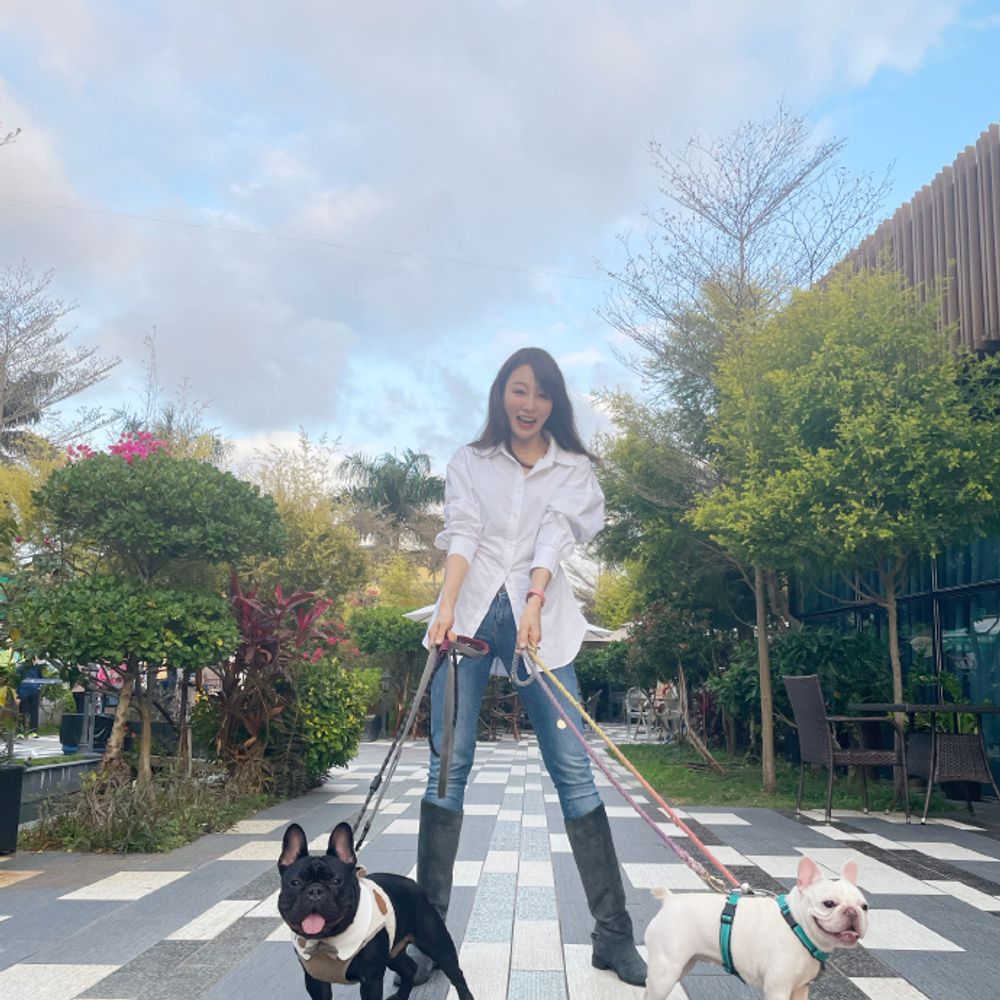 oliviasun57800.bsky.social profile picture