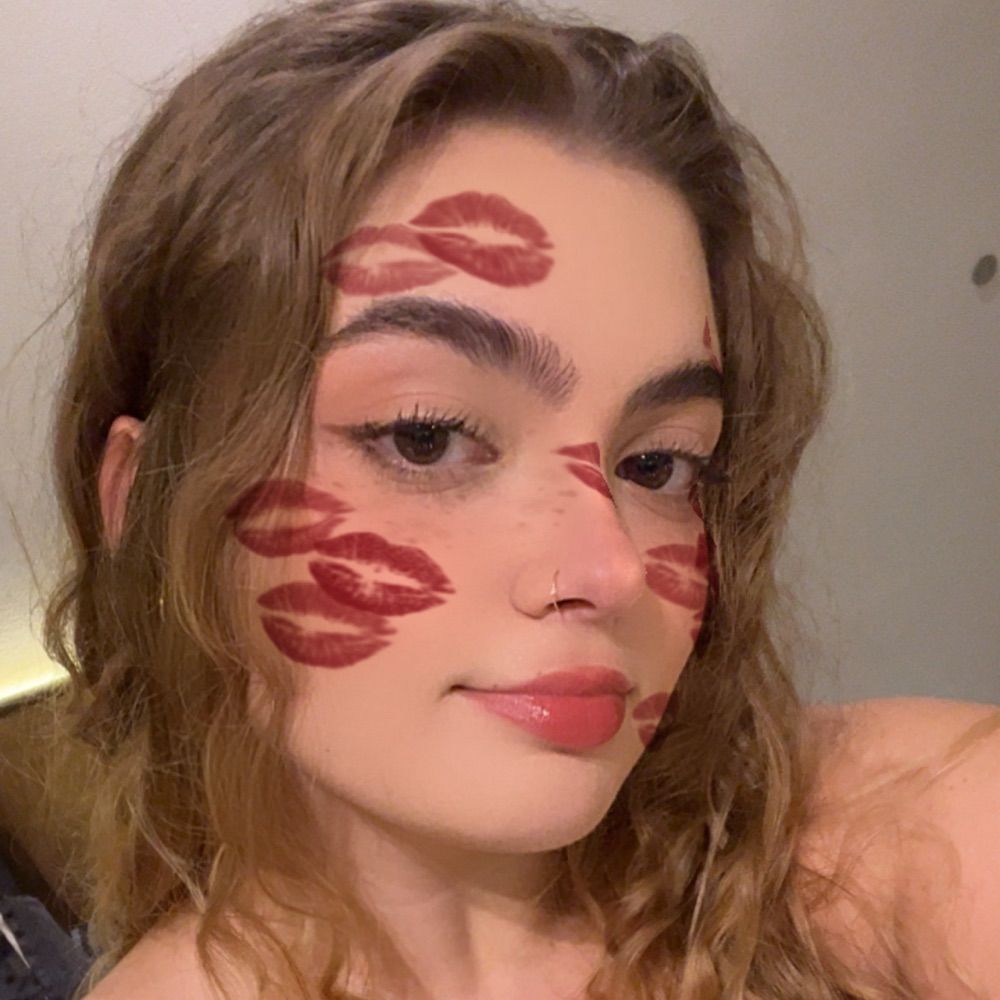 Lili 🍒