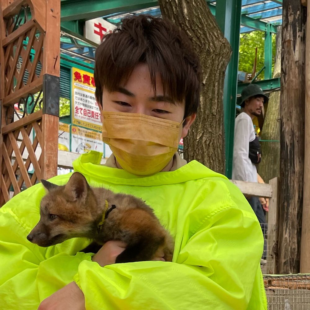 トオル