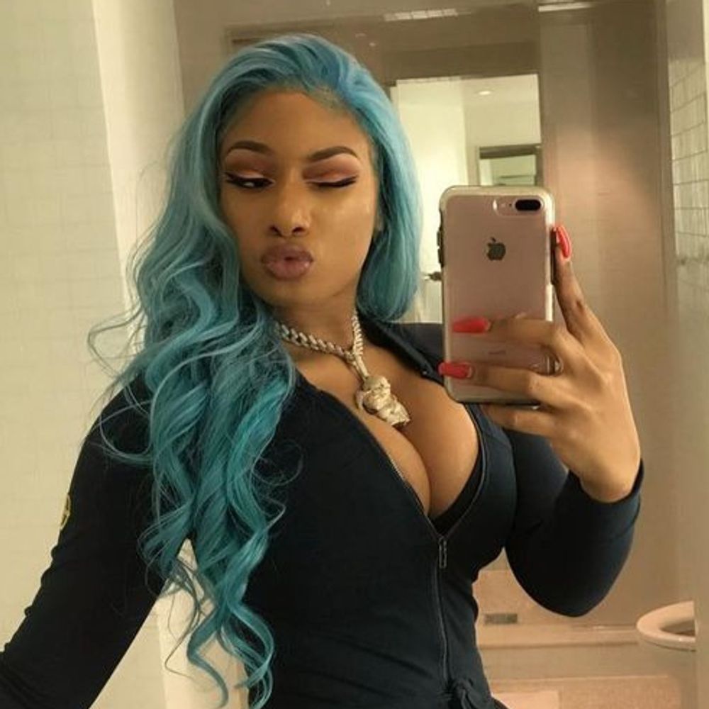 demi bella snow
