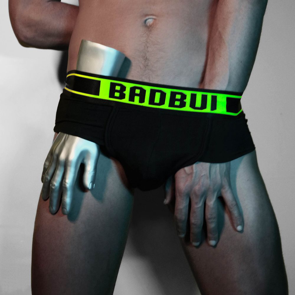 BADBUI
