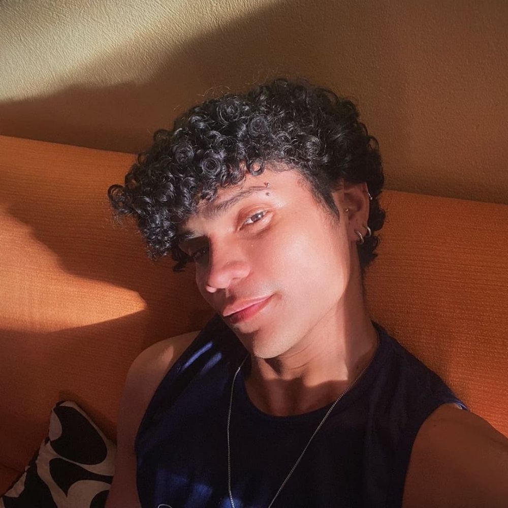 neto da Rita Lee ✨