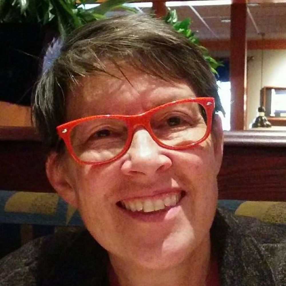 Laurie Jane - The Adventurous Silversmith