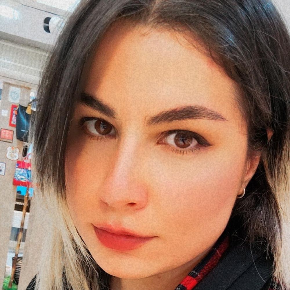 SIMIN KHOSRAVI