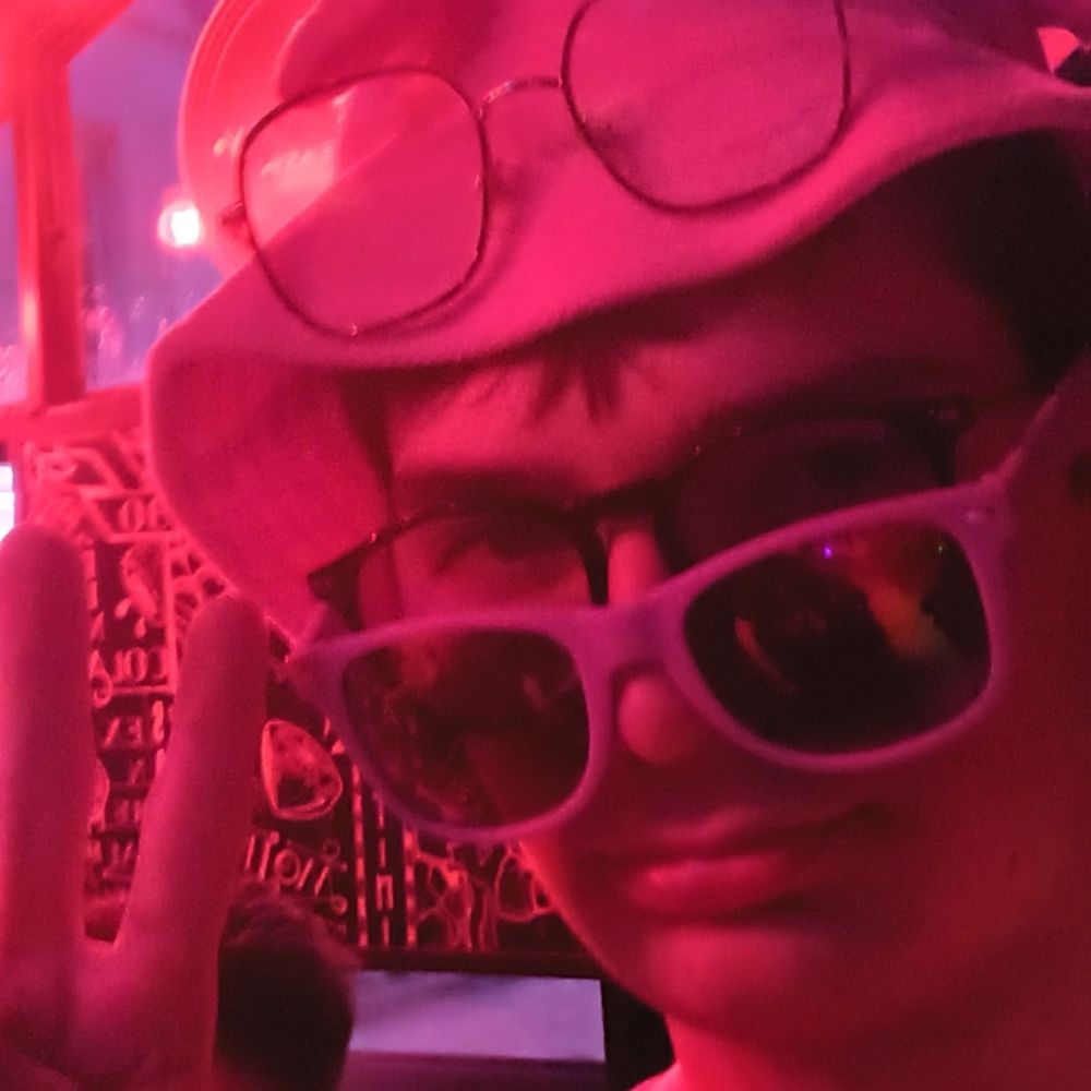 ZanneoxESC 🦋
