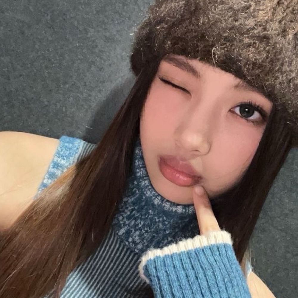 hyein pics
