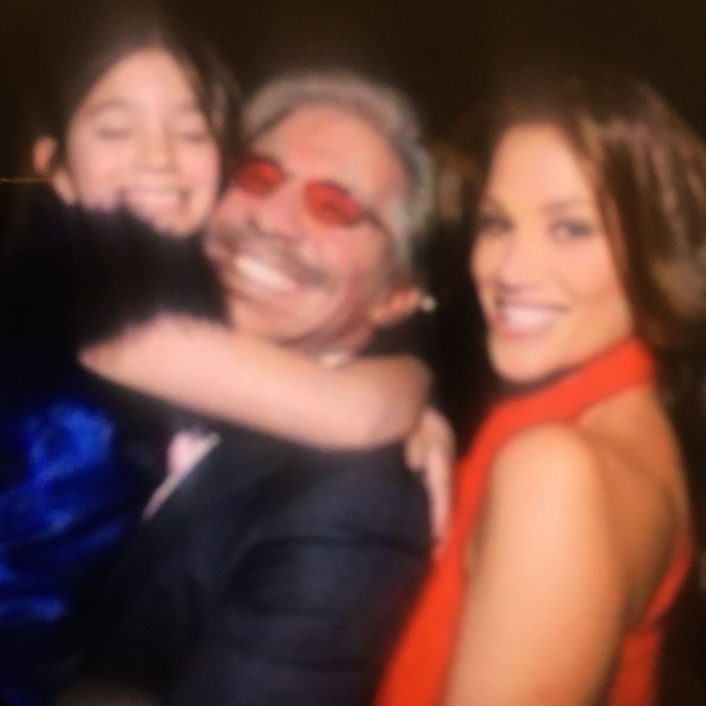 Profile picture geraldorivera.bsky.social