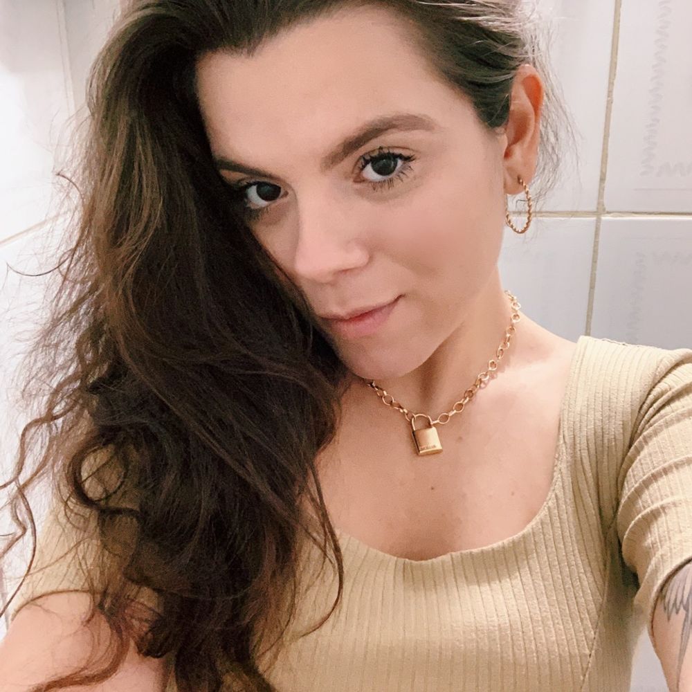 thamires
