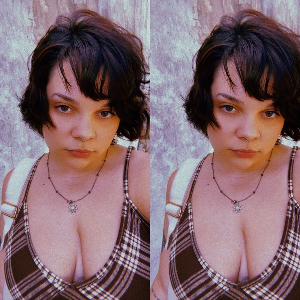  ★