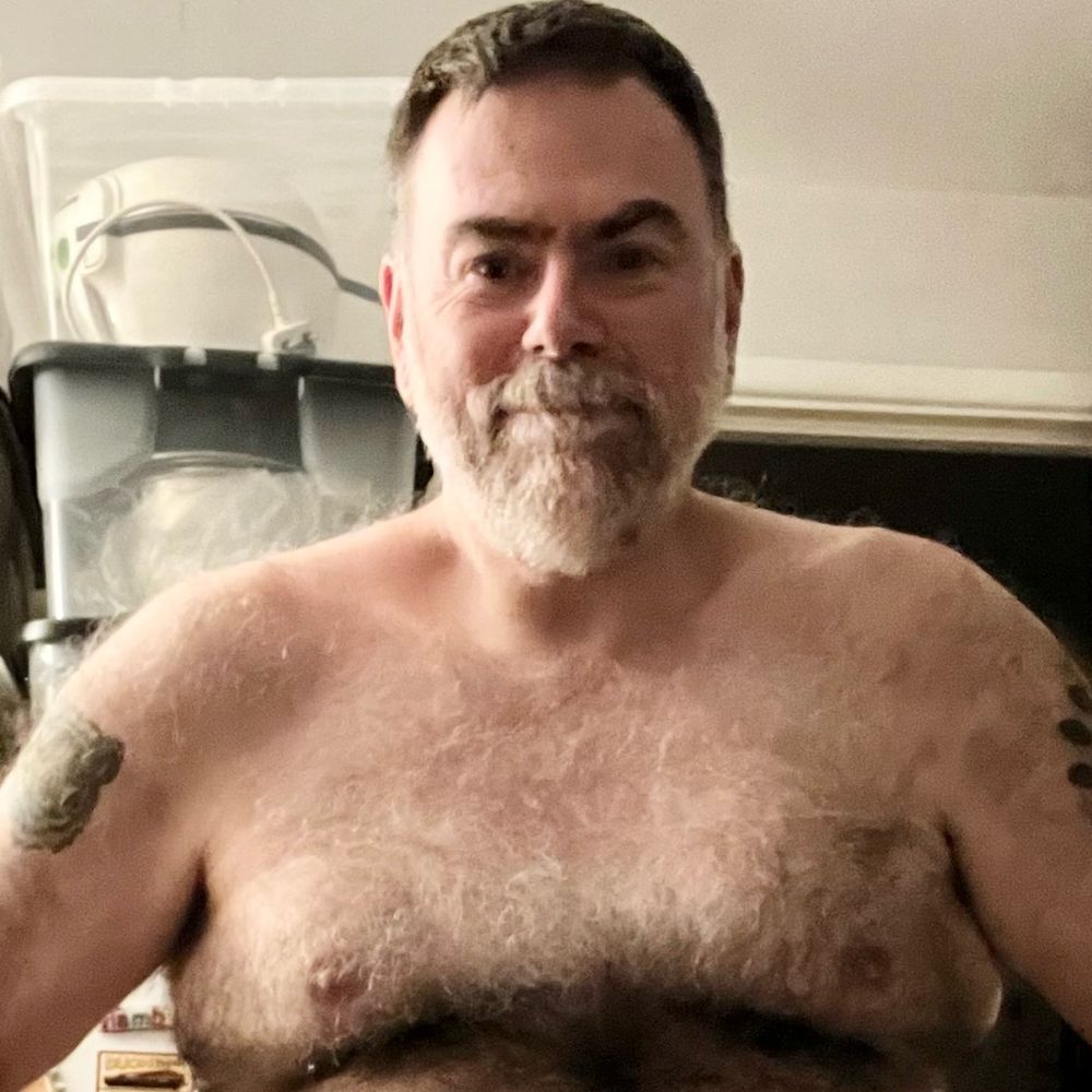 Alex Gay Naturist  🏳️‍🌈🇬🇧 