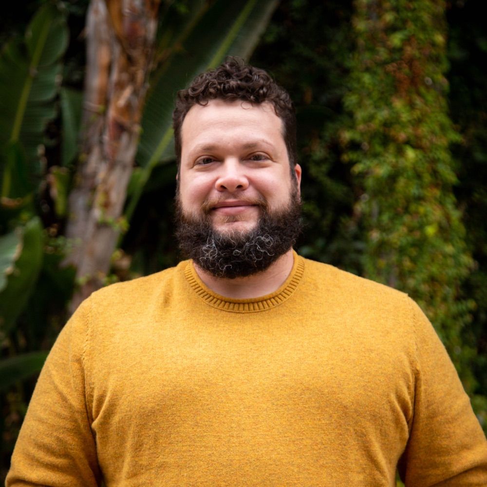 Andrew Ruiz