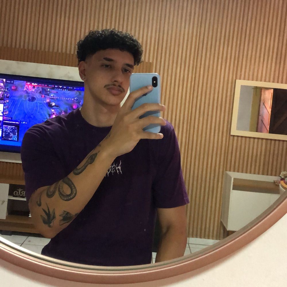 Ryan, apenas