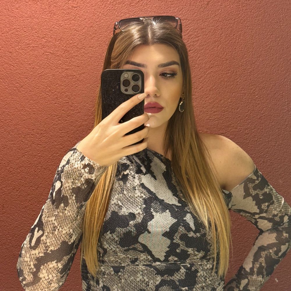 Hande Nur