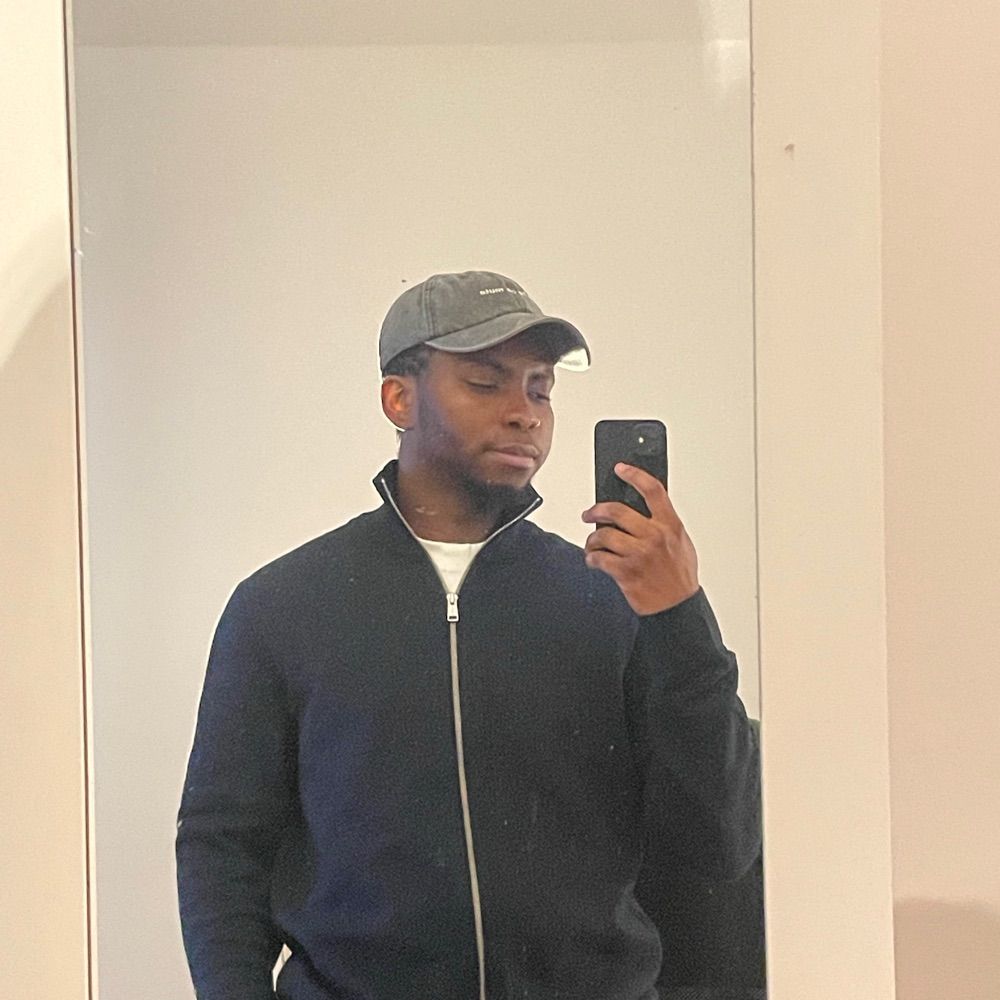 Yomi Eluwande