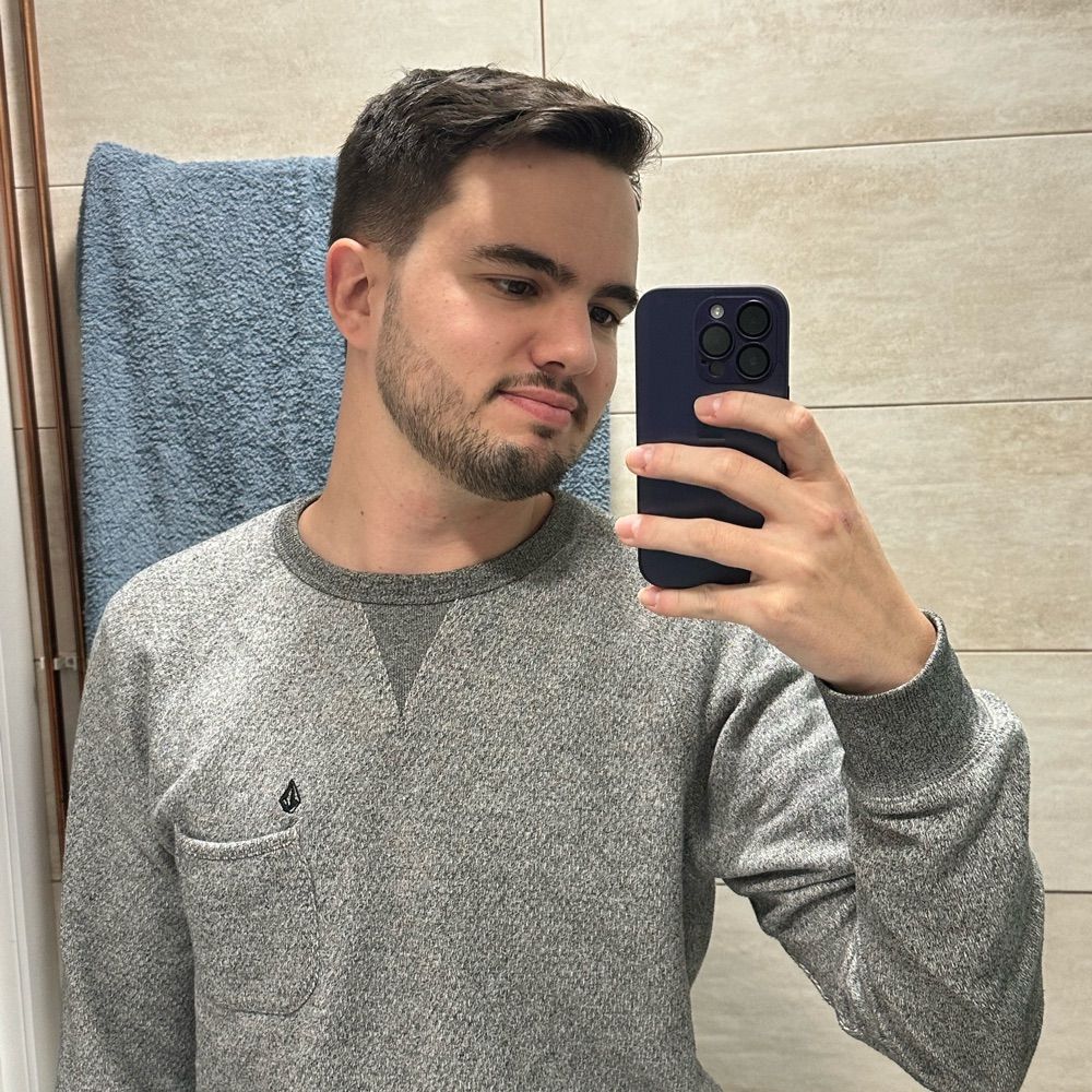 Román