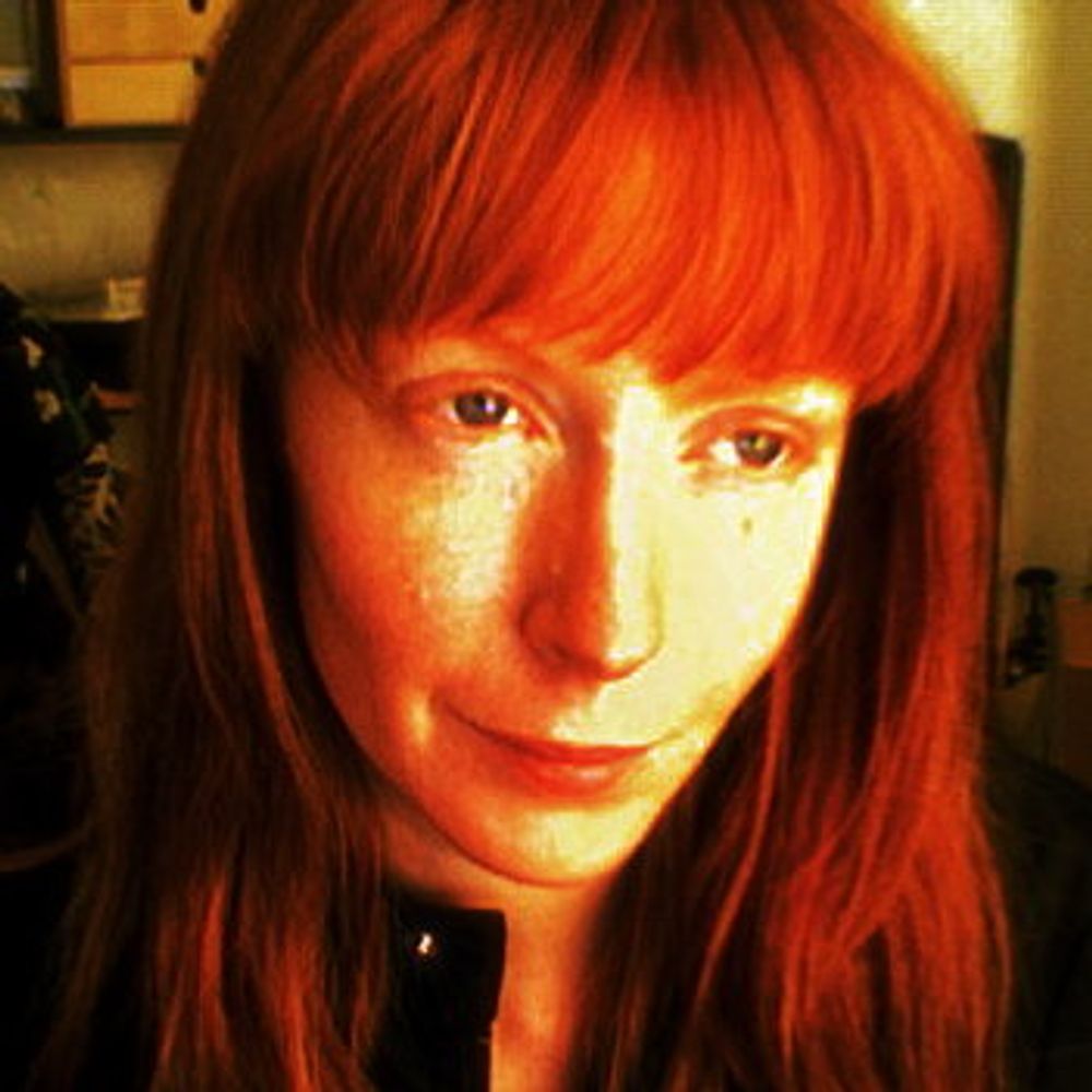 Suzanne Stillinger