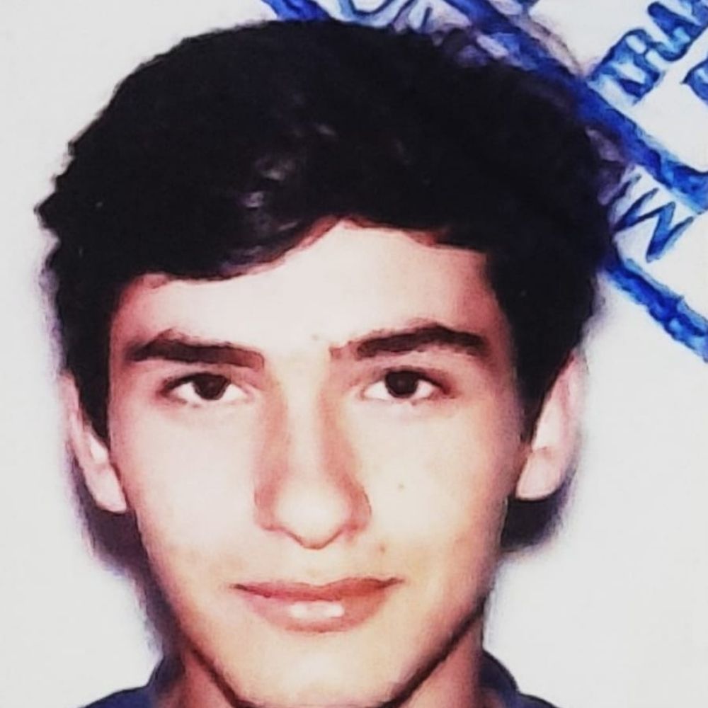 Messias Benage Violinist