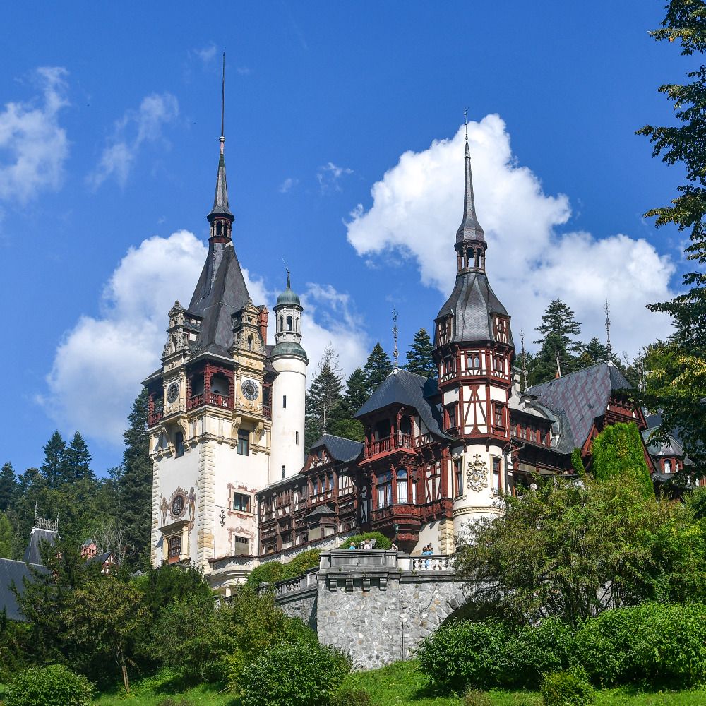 Turist În Țara Mea