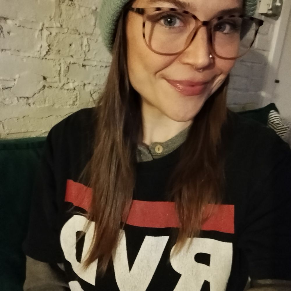 sarah b