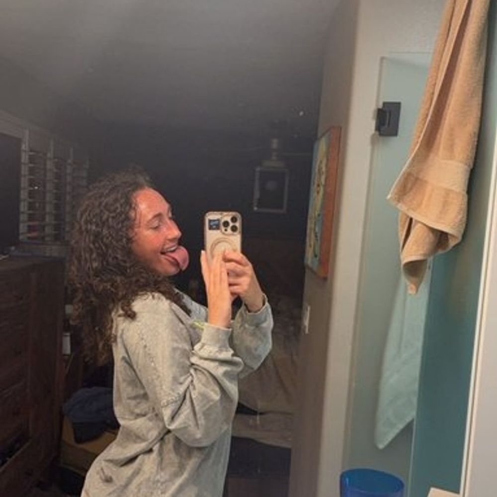 karleyjones1.bsky.social profile picture