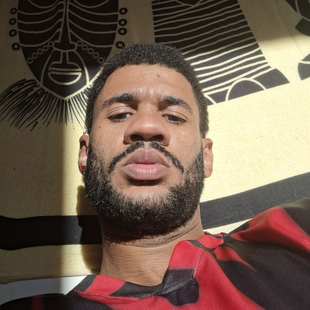 Gayzona dos olhos terríveis