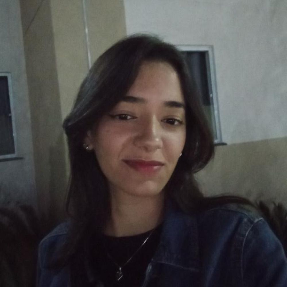 júlia