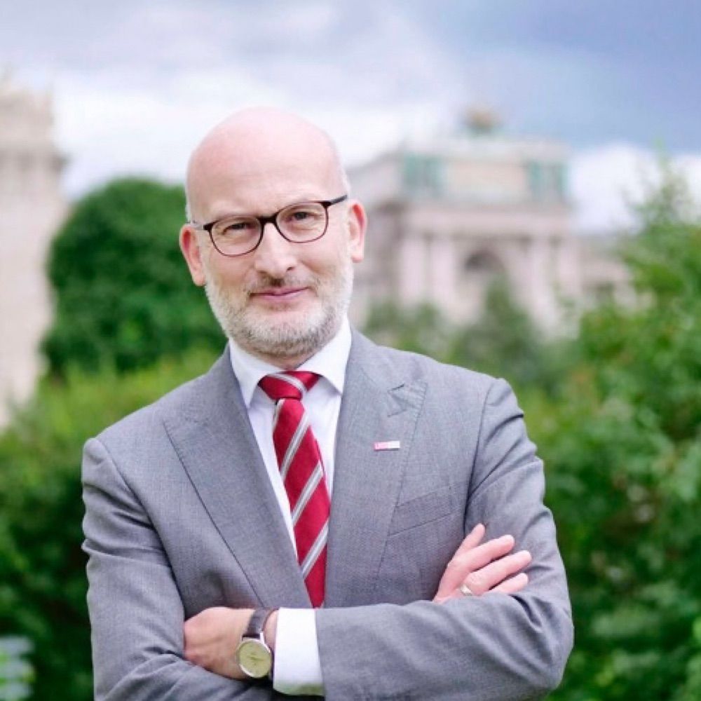 Gerhard Eisl
