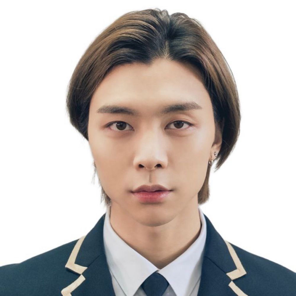 leo ✮