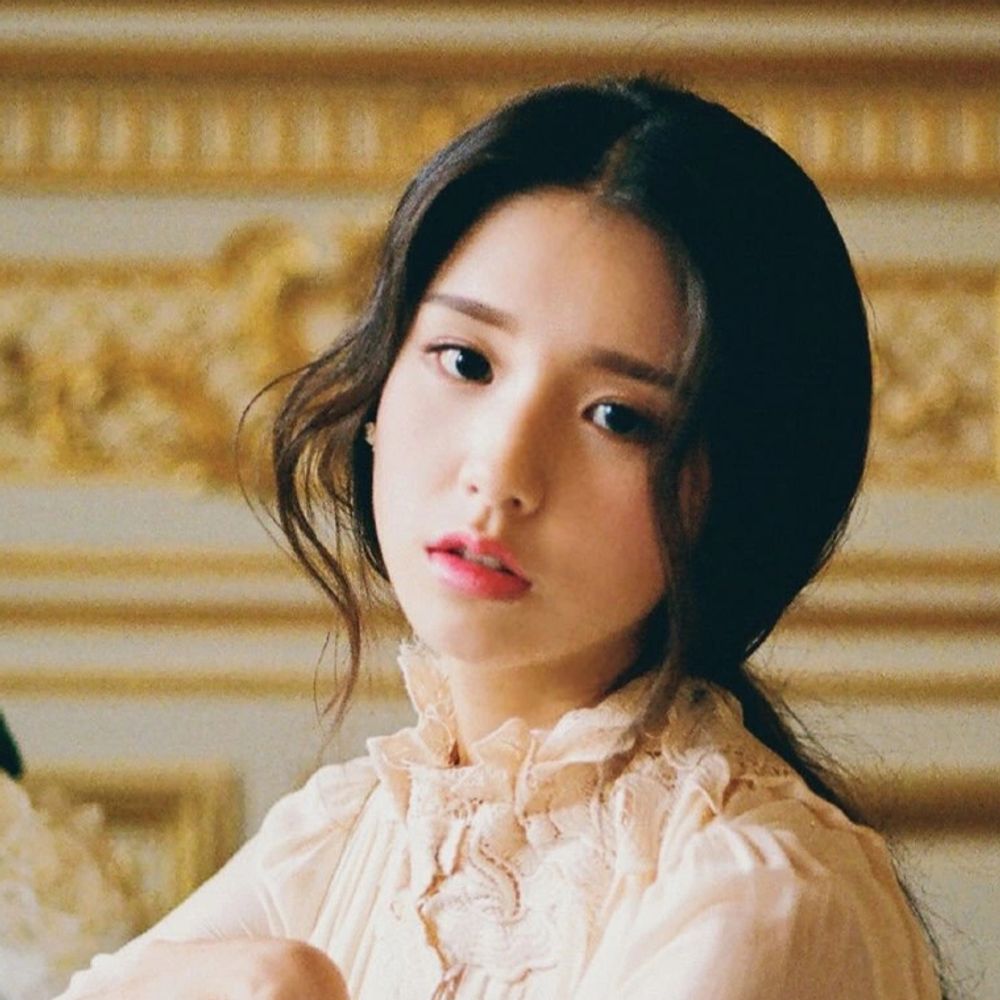 LoonaTV
