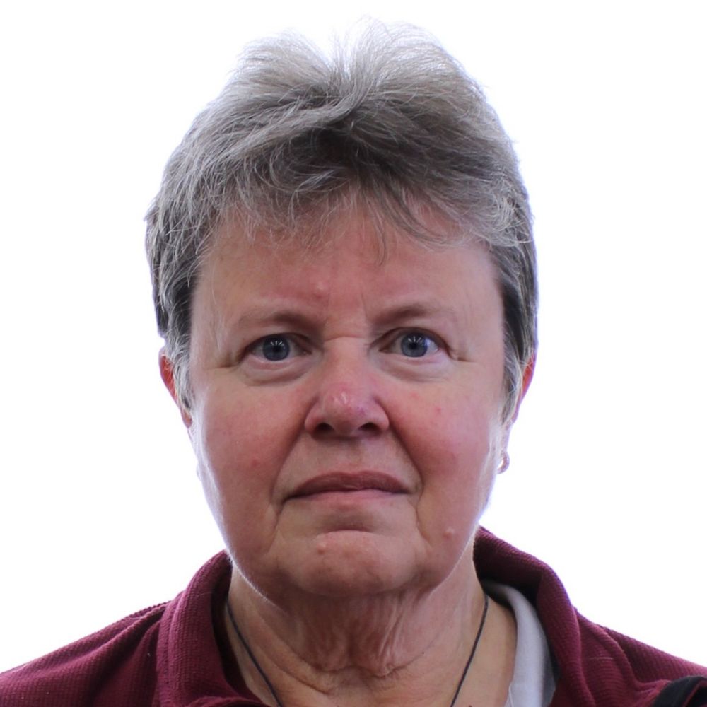 Catherine Ryan 