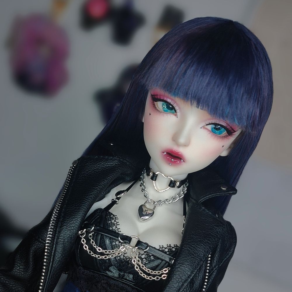 ✨💜🖤 𝕷𝖎𝖛𝖎𝖓𝖌 𝕯𝖊𝖆𝖉 𝕯𝖔𝖑𝖑 🖤💜✨