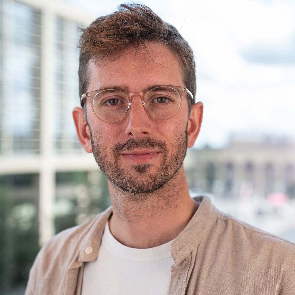 Max Jakobs