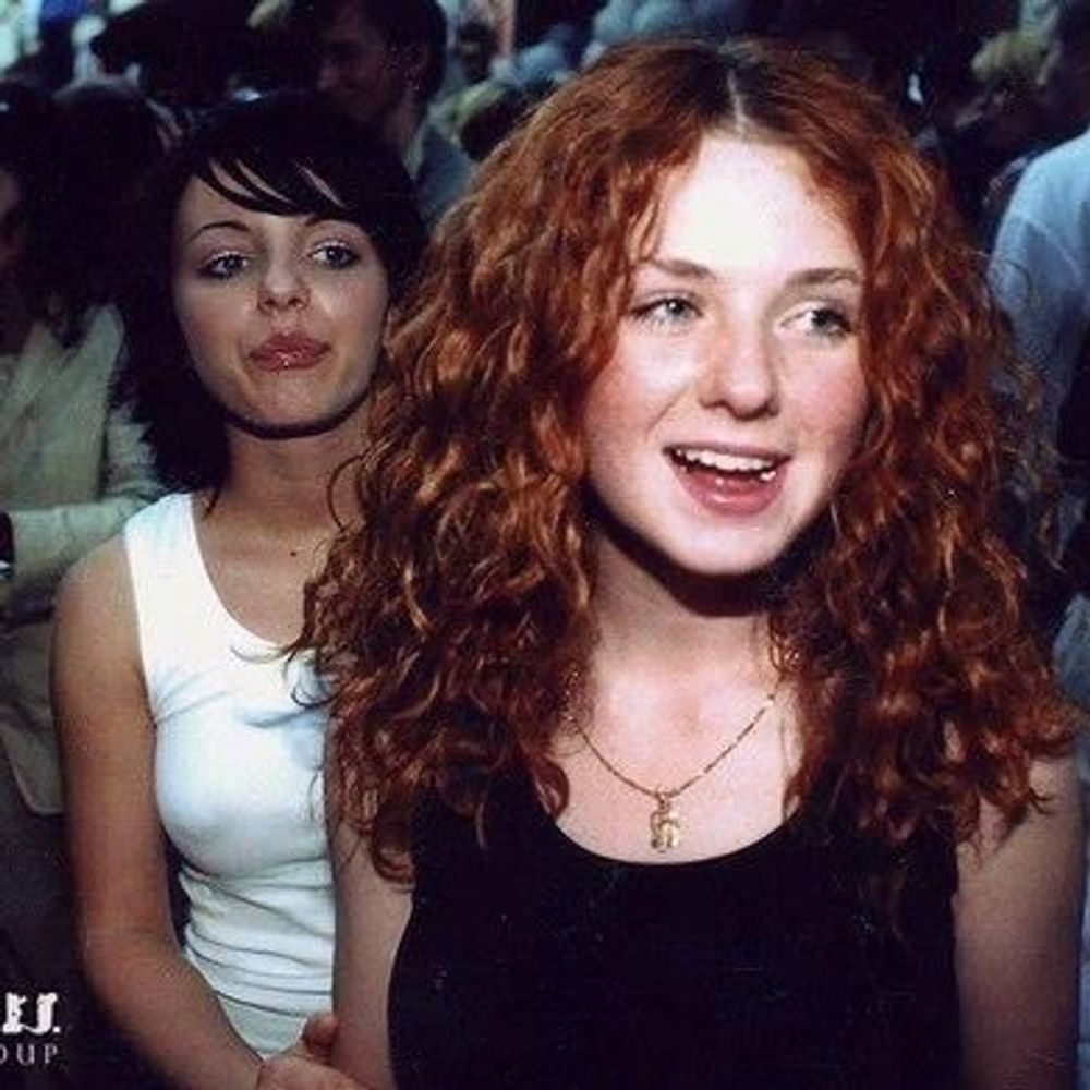 Lyra, t.A.T.u. Connoisseur ✩✩