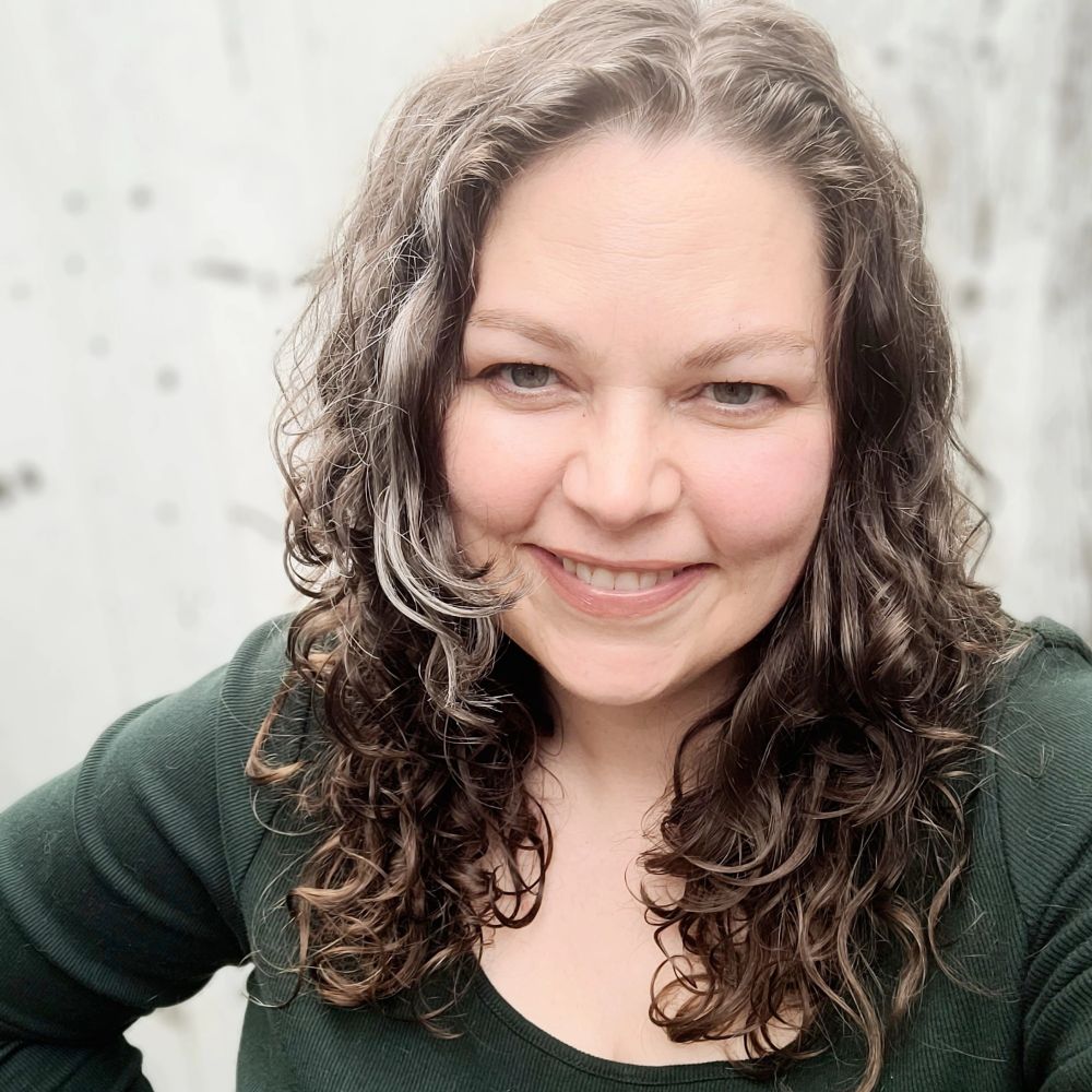 Kim Mannix (she/her)