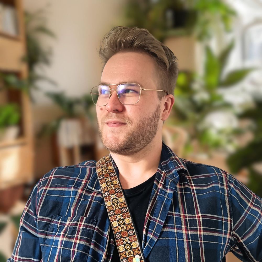 James Gale | Writer & Poet 