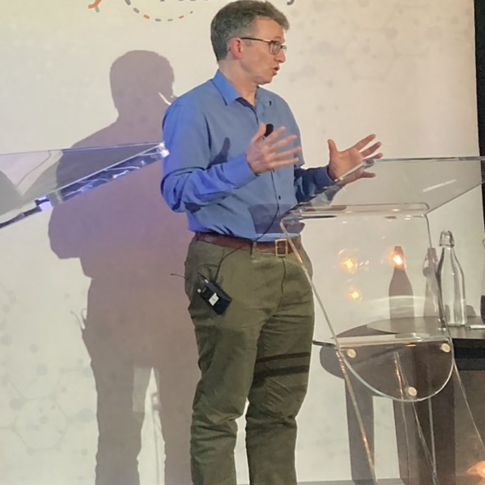 Dr Stephen Ashford