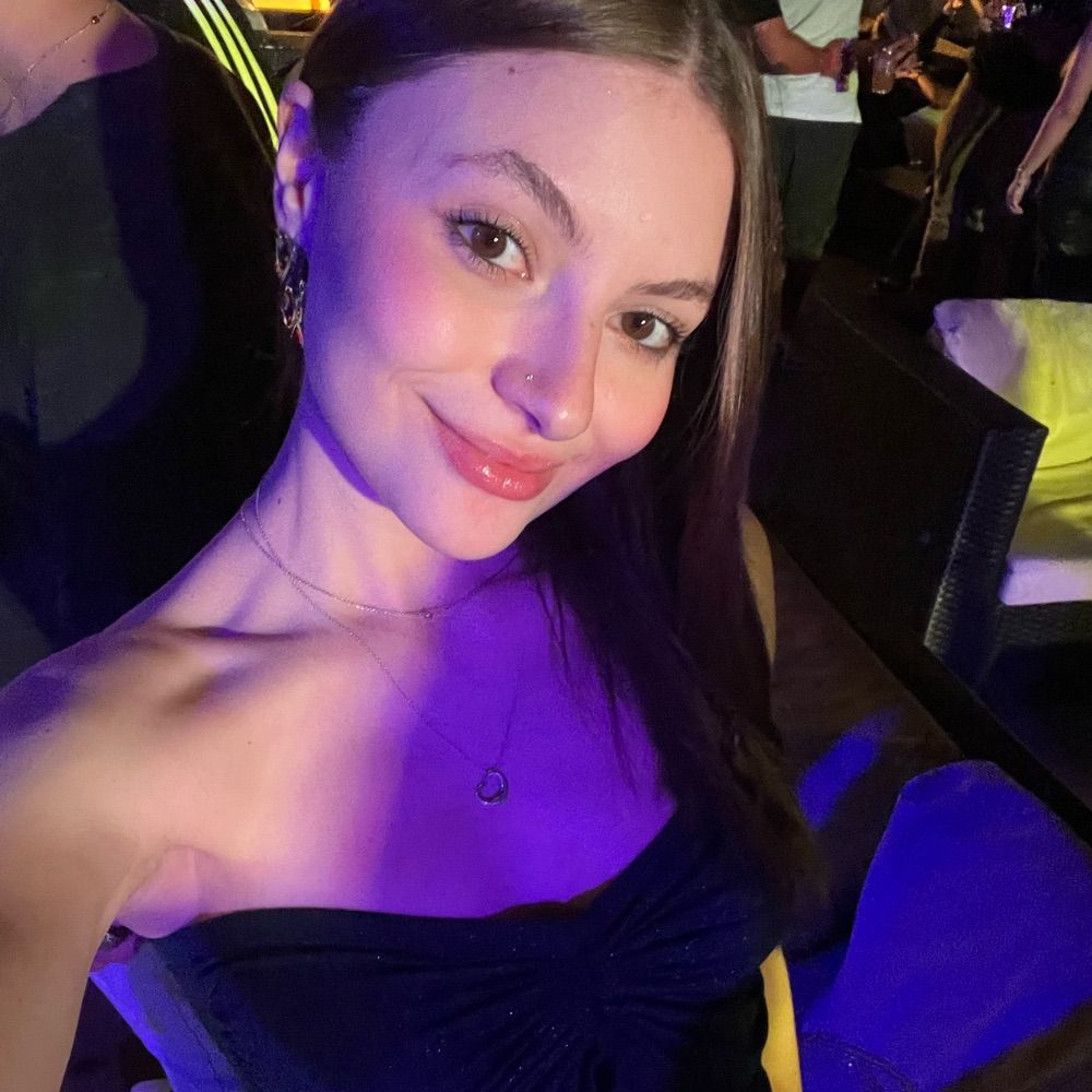 Giu 💋