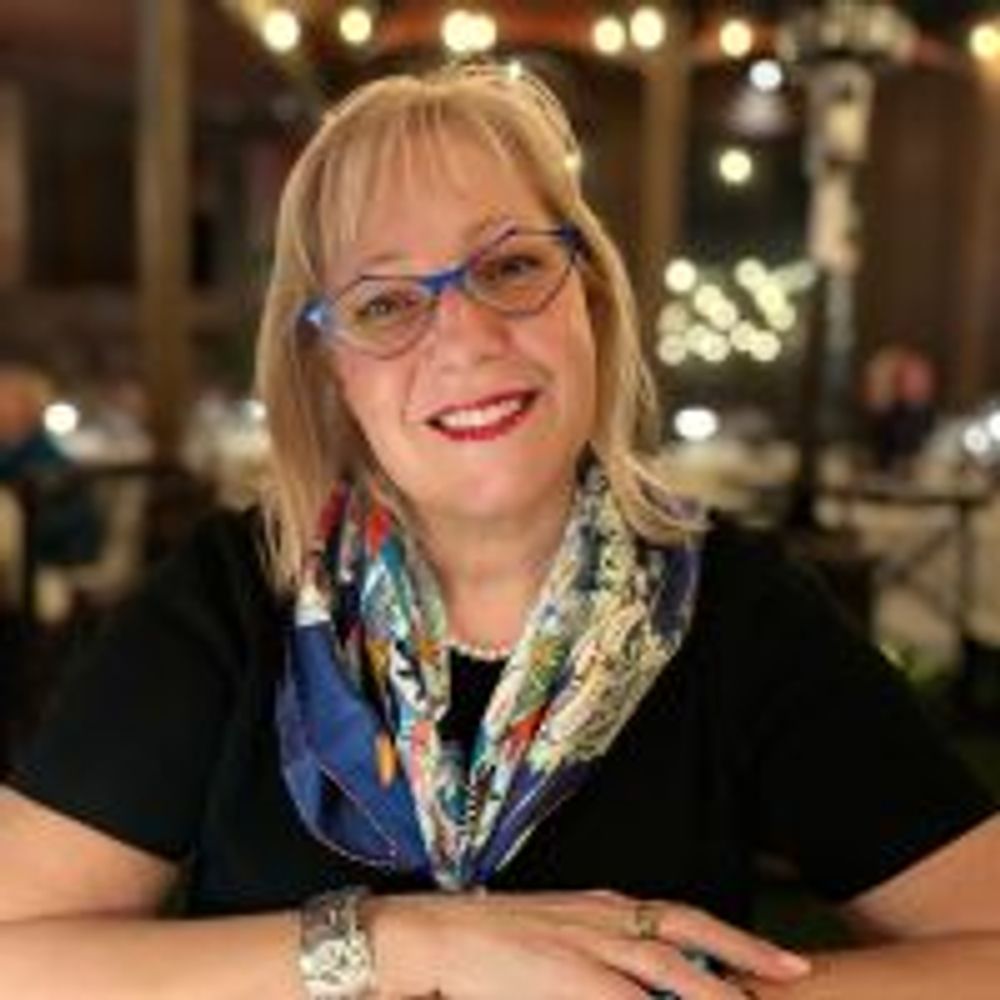 Beth Ann Locke aka @FundraiserBeth
