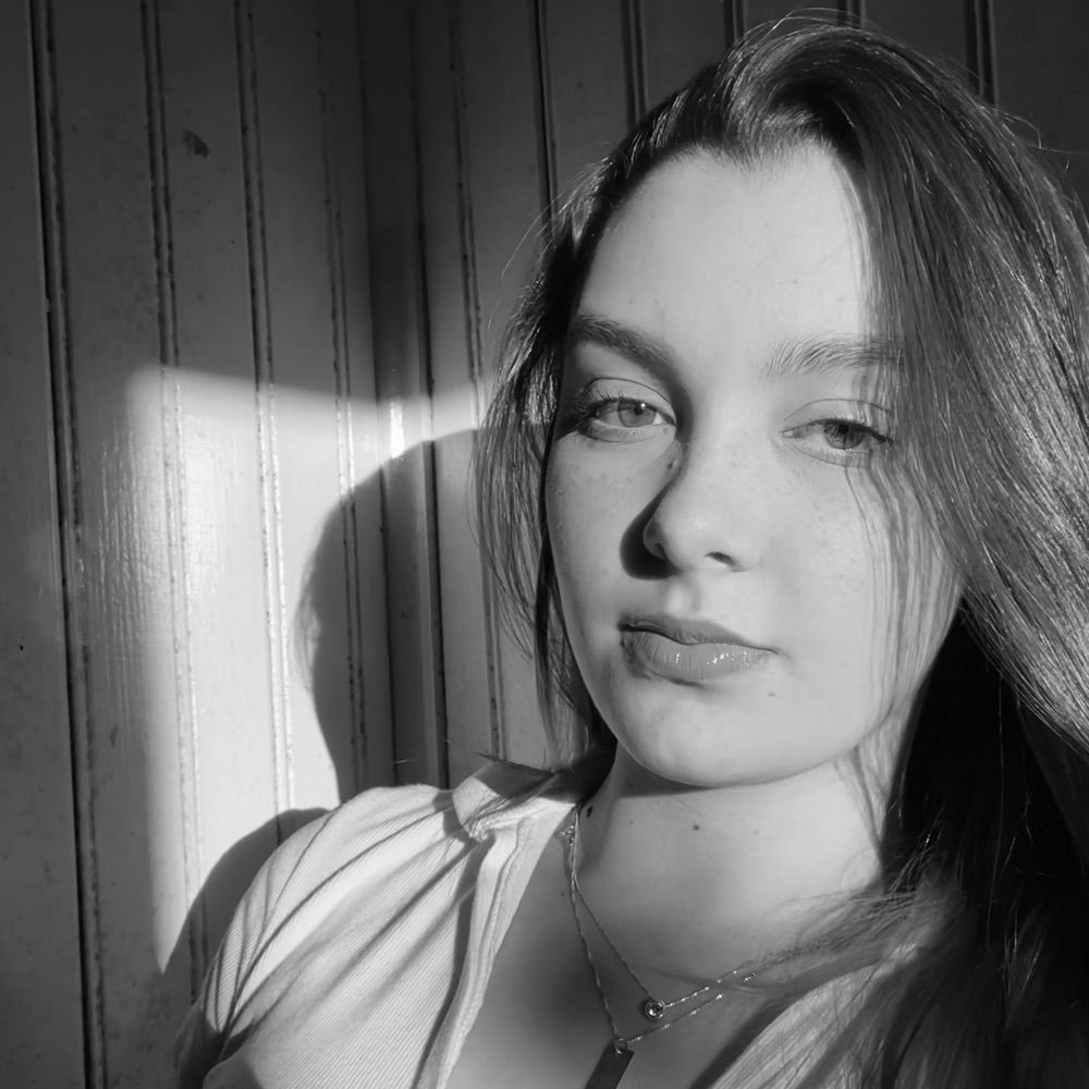 isa becker ✨