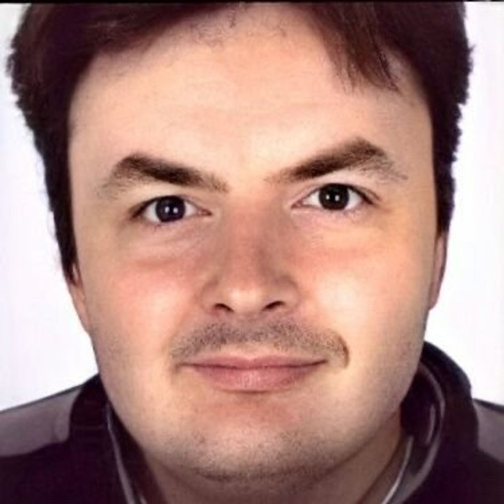Stuart Ian Burns's avatar