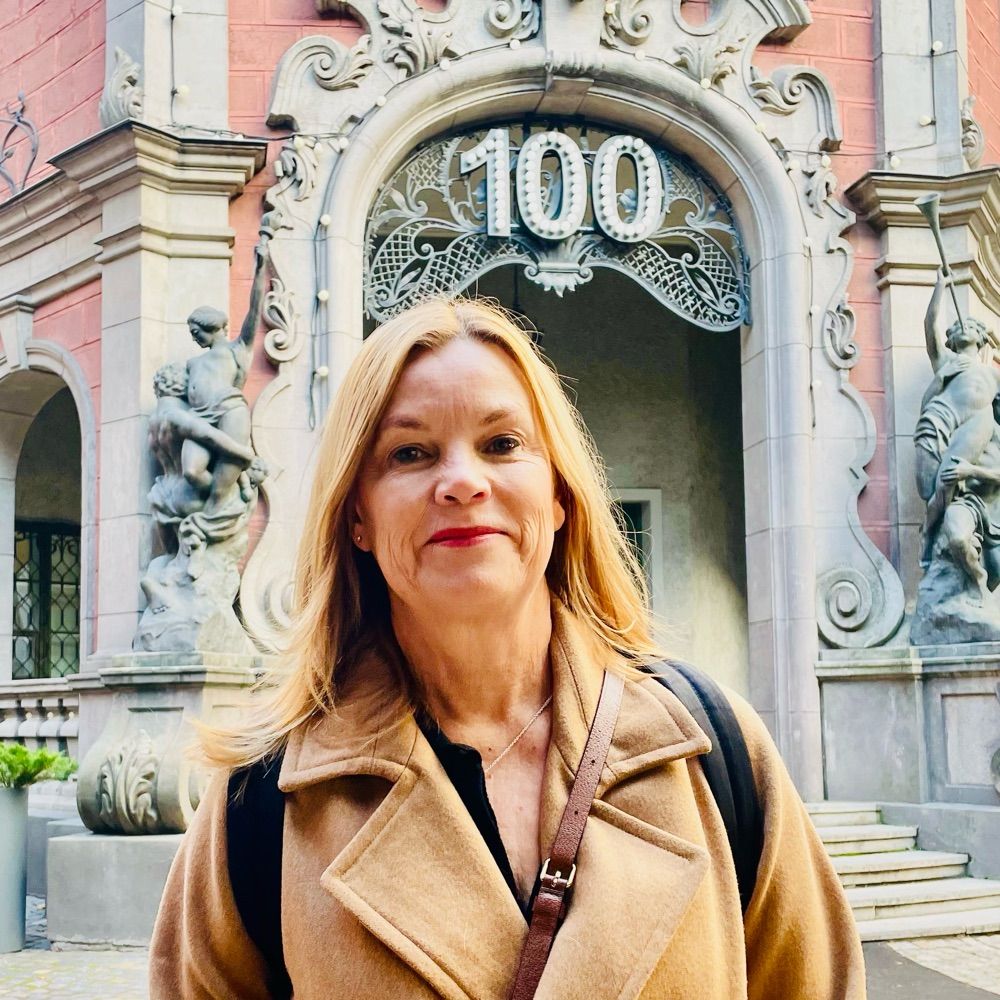 Helena Lindblad